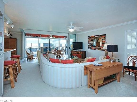 5th image of 2721 W Gulf Dr Unit 315