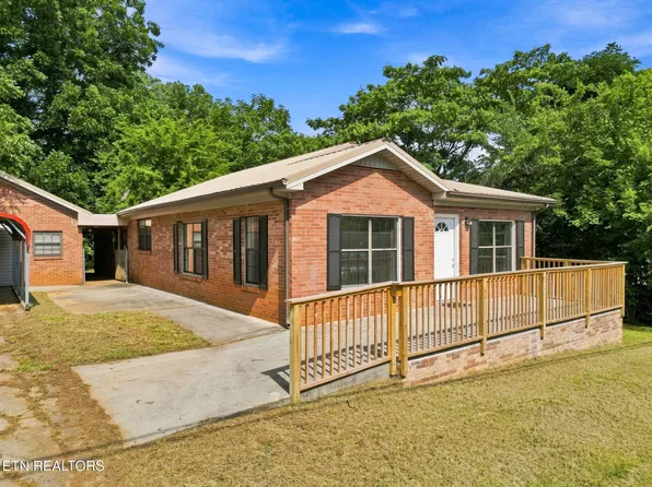 826 Columbus St, Maryville, TN 37804