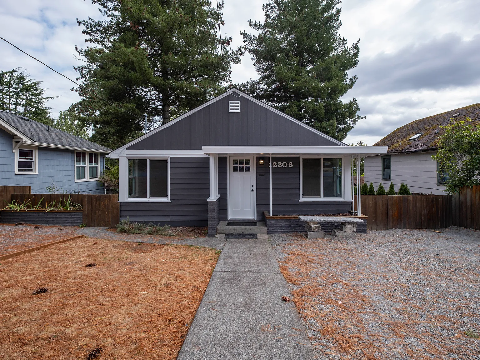 12206 Fremont Ave N — Photo 1