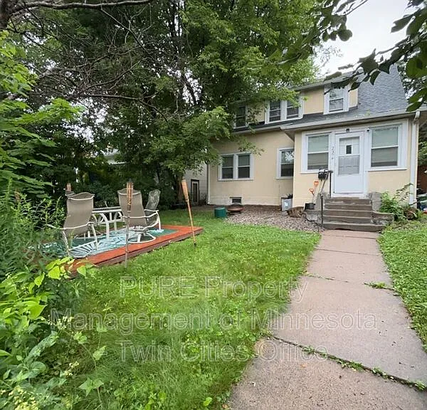 237 Cedar Lake Rd N #2 — Photo 23