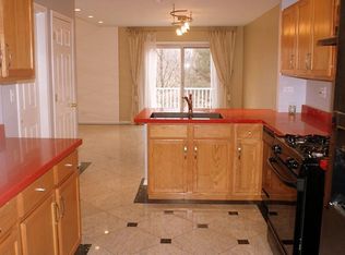 6129 Dixon Dr, Lisle, IL