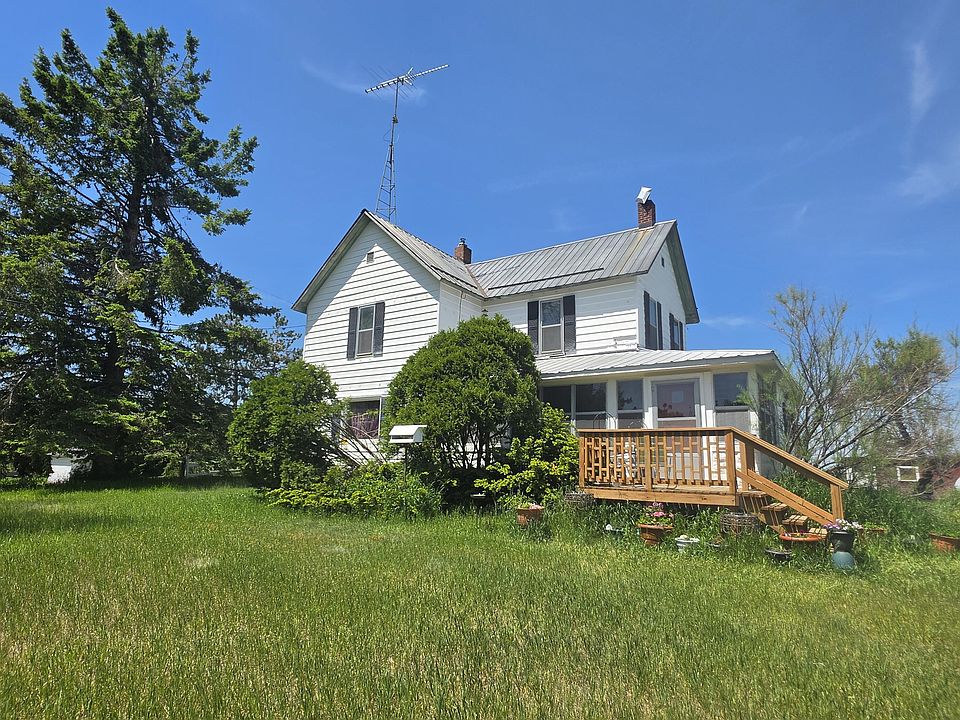 1st image of 3129 Oaks Rd