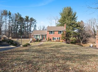 209 Canterbury Dr, Wallingford, PA 19086
