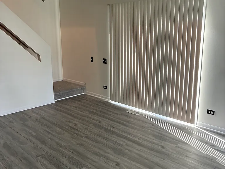 328 Bunker Hill Cir — Photo 13