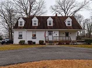 5818 Hunt Club Rd, Elkridge, MD 21075