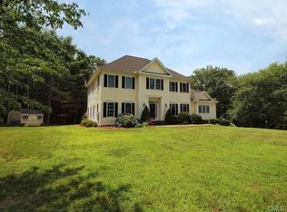 52 Pine Tree Hill Rd, Newtown, CT 06470