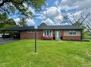 108 Chatwood Ter, Saint Louis, MO 63126