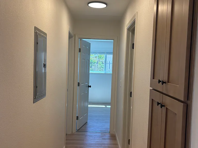 2260 84th Ave #4 — Photo 10
