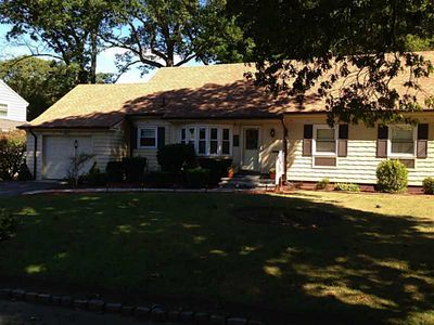 38 Bretton Woods Dr, Cranston, RI, 02920