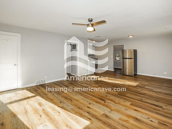 3-Living Room
