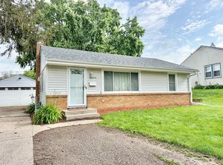 2005 Northwood Dr, North Saint Paul, MN 55109