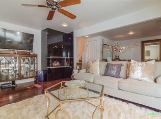 1075 Woodlake Dr, Cardiff, CA 92007