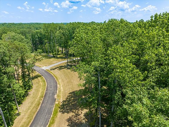 3rd image of 6041 Stone Cliff Ln Lot 4