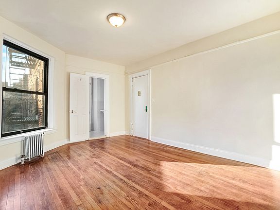 2nd image of 37-52 80th St #5EE