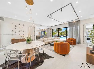 607 Oleander Dr, Hallandale, FL 33009