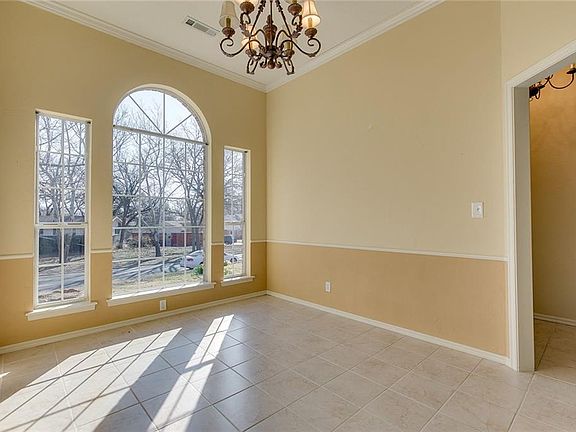 2nd image of 21 Sequoyah Blvd