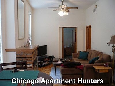2nd image of 2005 N Sheffield Ave APT 3R