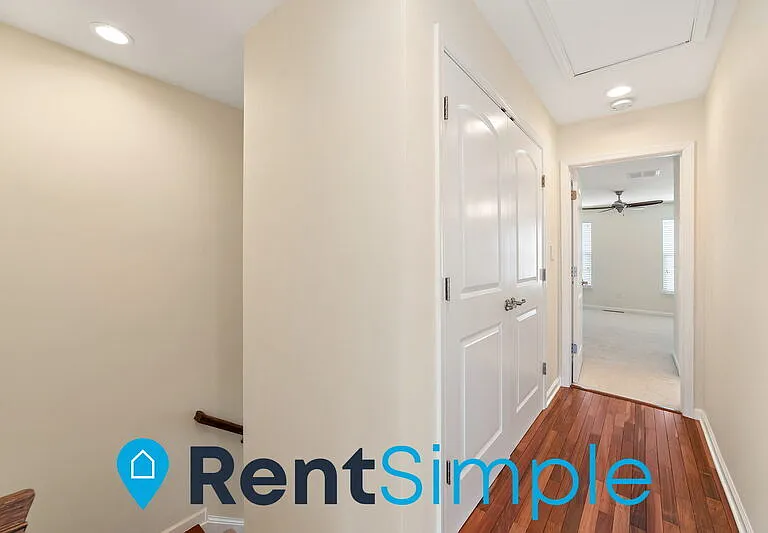 15375 Rosemont Manor Dr — Photo 24