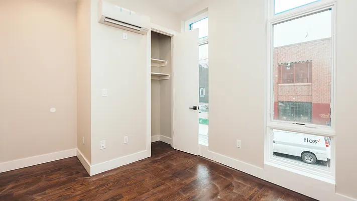 Rented by Nooklyn NYC LLC | media 13