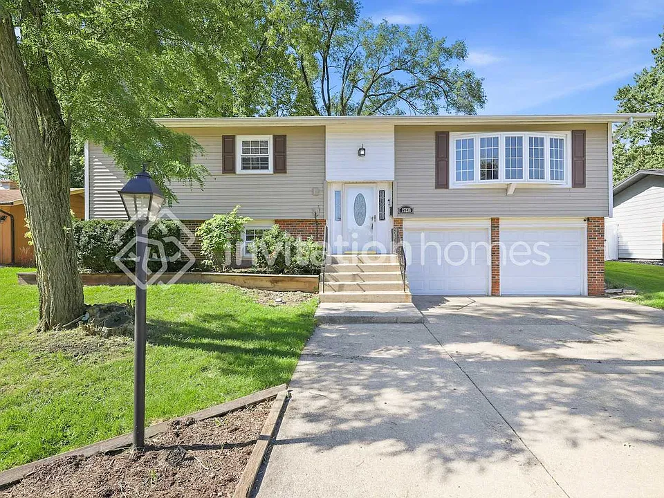 15238 Ridgeland Ave