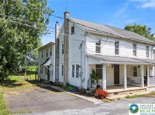 9 Jefferson St, Mertztown, PA