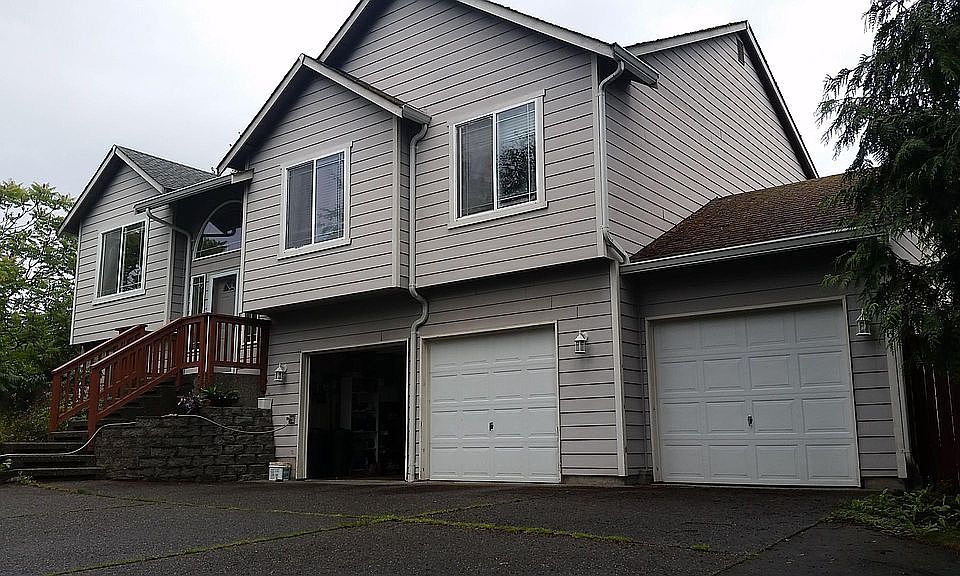 1st image of 16629 44th Ave W