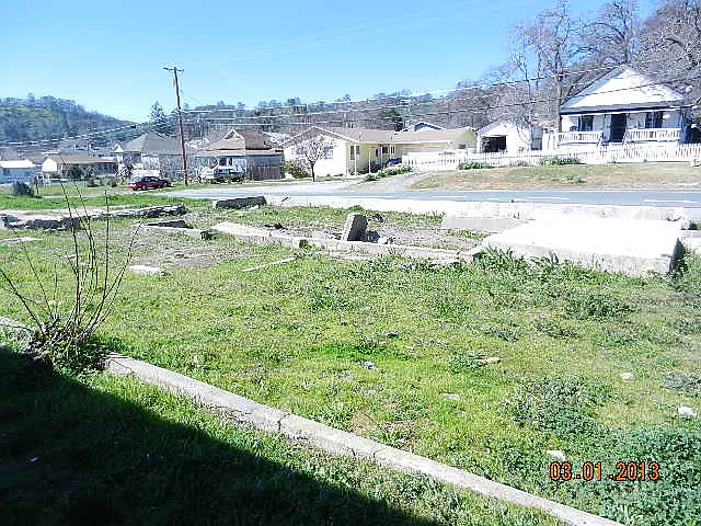 159 Myrtle St photo 1