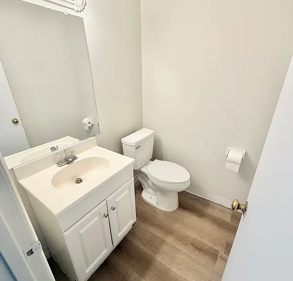 3201 Chamberlayne Ave #105 — Photo 2
