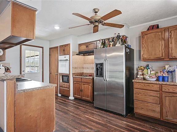 5th image of 1220 Merry Oaks Dr