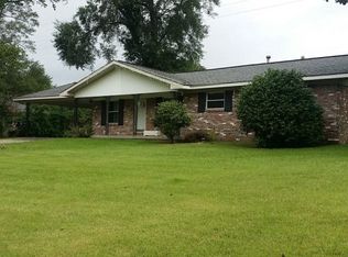 1205 Stemwood Dr, Picayune, MS 39466