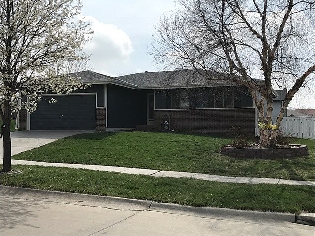 1st image of 5405 Betty Lou Blvd
