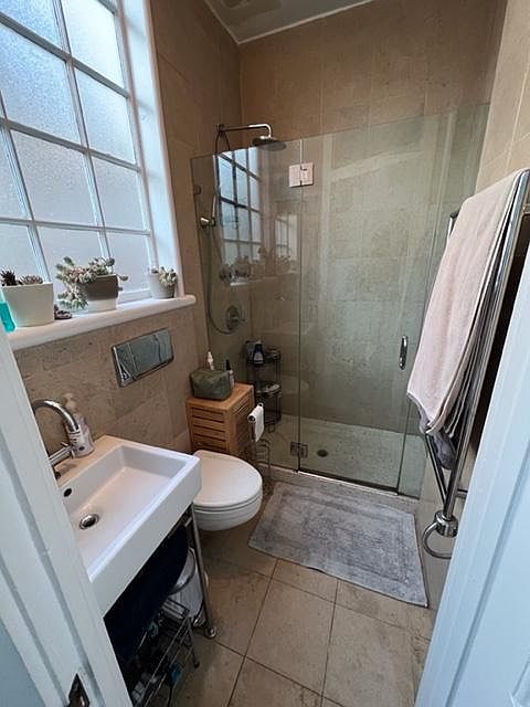 1st image of 166 Germania St