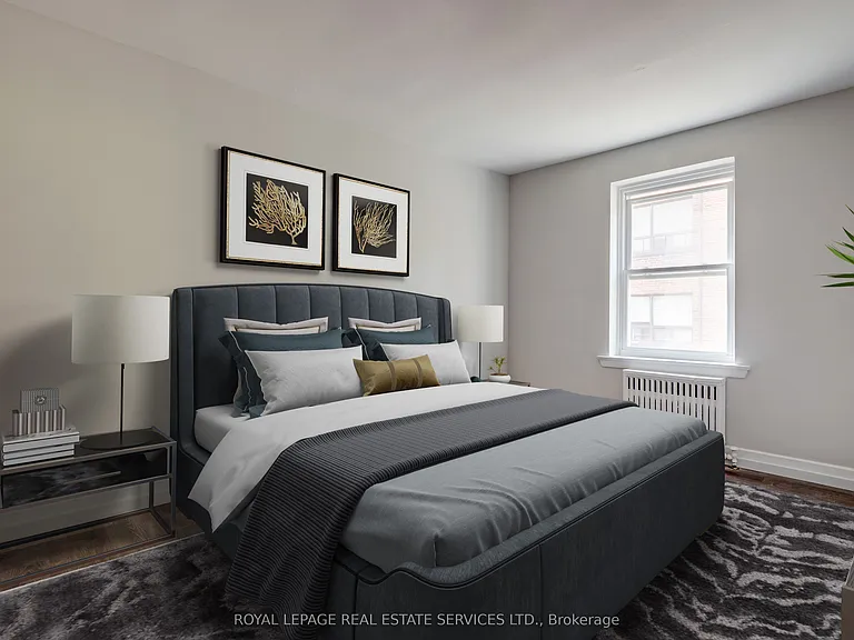 18 Anglesey Blvd #208 — Photo 4