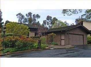 7 Brent Ct, Menlo Park, CA 94025