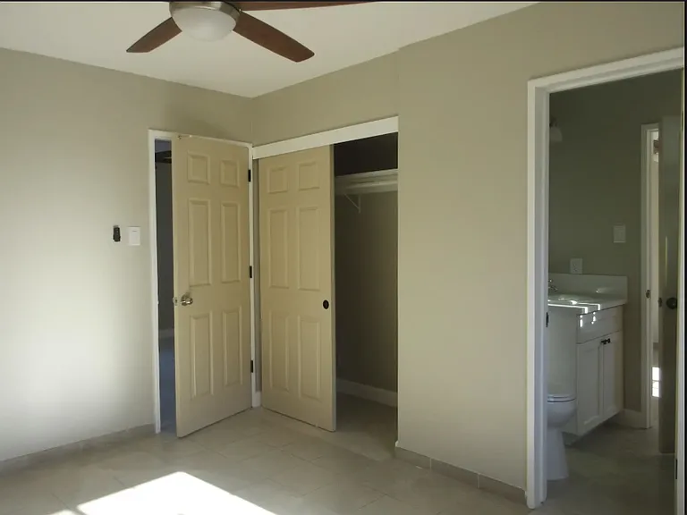 235-37 Townsite Dr #235 — Photo 7