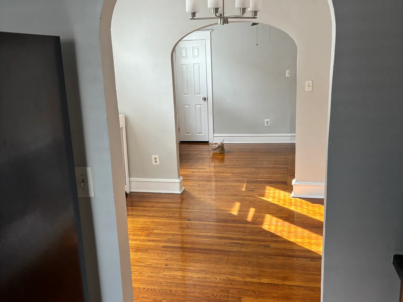 675 Long Ln — Photo 4