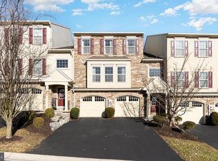 1915 Roxbury Ct, Mechanicsburg, PA 17055