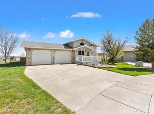 1613 Elk Ct, Sturgis, SD 57785