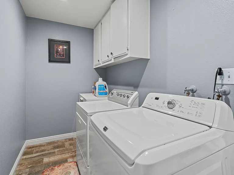 5843 Thor Dr — Photo 26