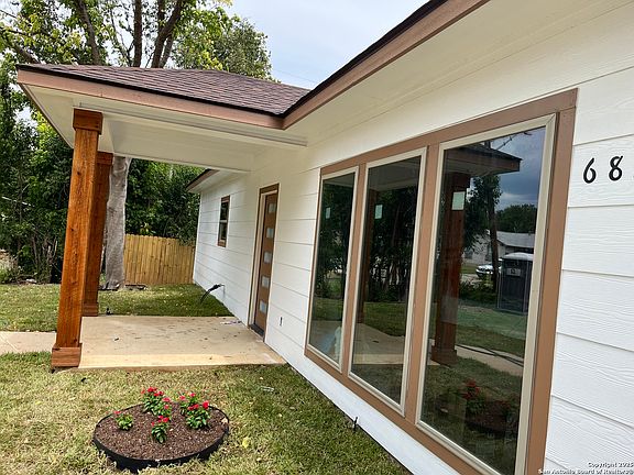 3rd image of 6822 Farrow Pl
