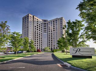 100 Parrott Dr UNIT 1403, Shelton, CT 06484