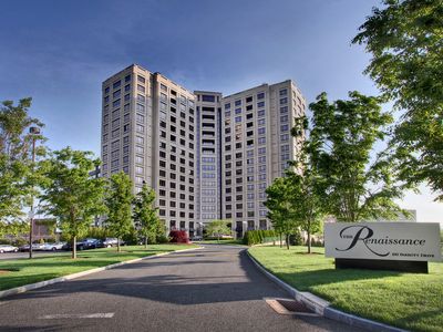 100 Parrott Drive #1403, Shelton, CT, 06484