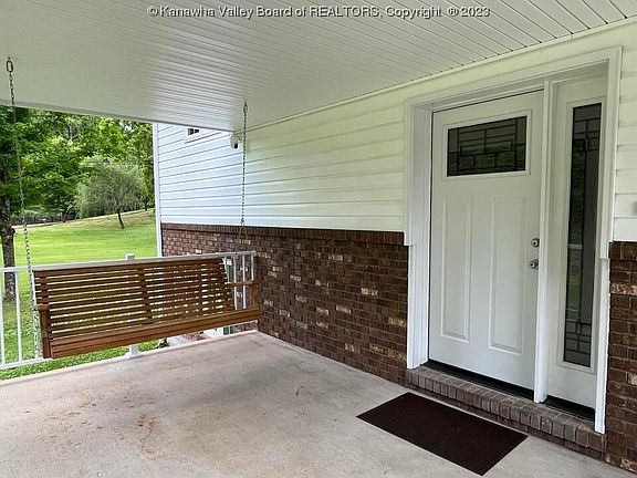 5th image of 2413 Woodward Dr