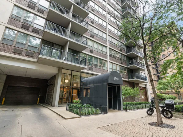 2740 N Pine Grove Ave APT 3D, Chicago, IL 60614