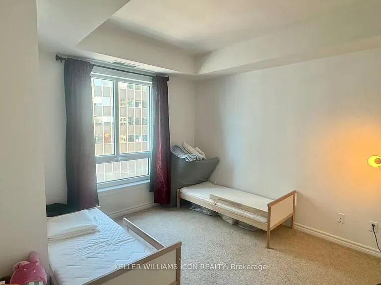 234 Rideau St #901 — Photo 10