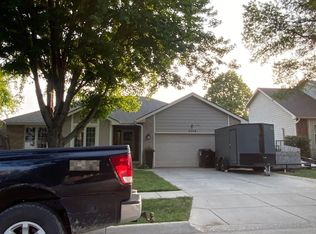 5549 S 74th St, Lincoln, NE 68516
