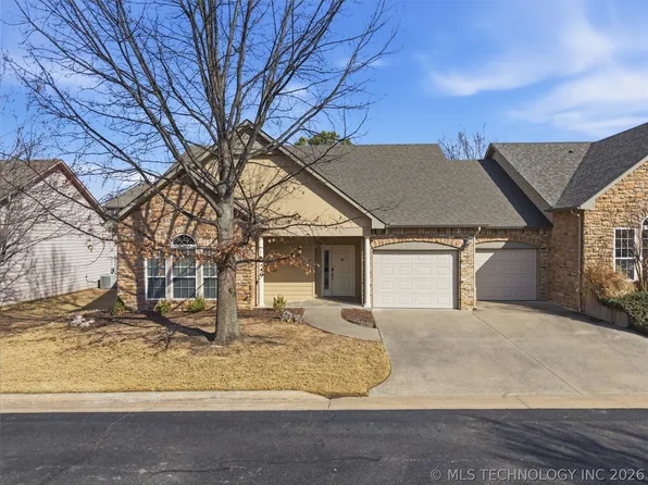 5010 W Birmingham Pl, Broken Arrow, OK 74011