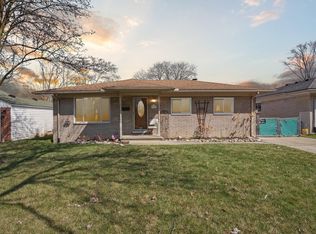17166 Norborne, Redford, MI 48240