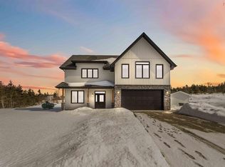 35 Seeland Ave, Yarmouth, NS B5A 0C6