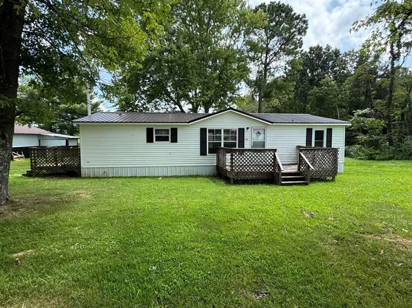 670 Walkers Chapel Rd, Adolphus, KY 42120